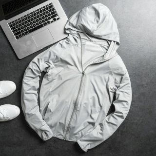 Áo chống nắng thông hơi nam CHỮ ĐEN
