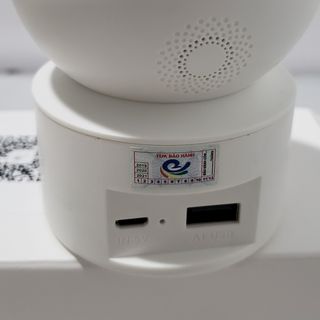 Camera Quan Sát Trong Nhà CARE CAM YH200 2.0