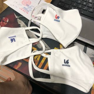 khẩu trang in logo làm quà tặng