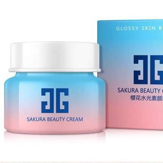 Kem trị nám hoa anh đào Sakura
