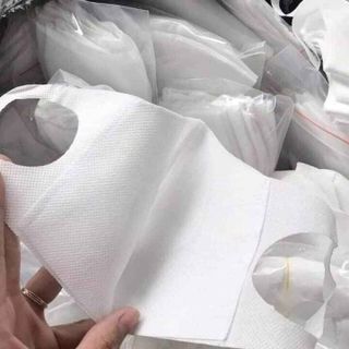 khẩu trang vải kháng khuẩn