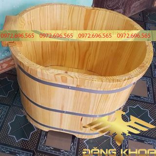 Bồn tắm gỗ thông nhật