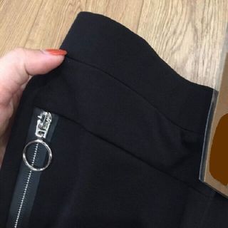 Quần legging 2 túi khoá sườn chất UMI
