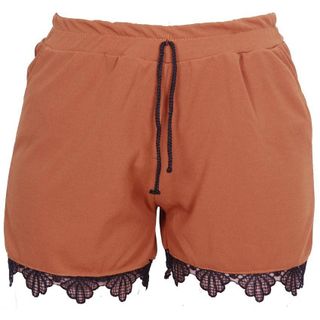 Quần short REN CHÂN thời trang