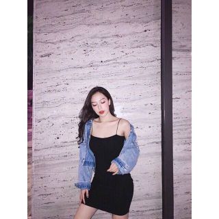 Váy 2 dây sợ nhỏ sexy mix đồ đẹp