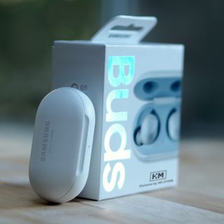 Tai nghe bluetooth galaxy buds Rep 1:1- Phiên bản Hai Mi Store