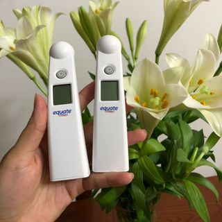 Nhiệt kế điện tử equate