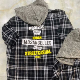 Áo sơmi caro phối nón