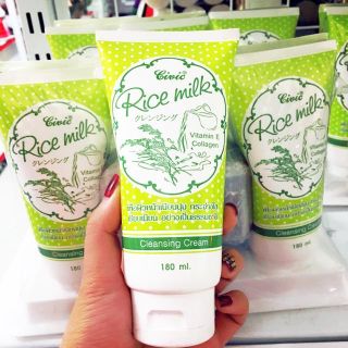 Sữa rửa mặt gạo Civic Rice milk Thái 180ml