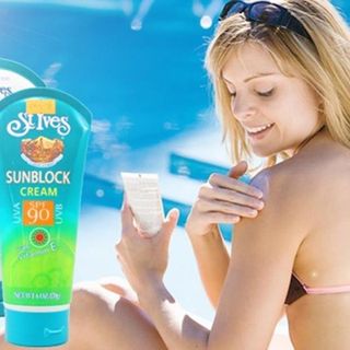 Kem chống nắng Stives SPF 90