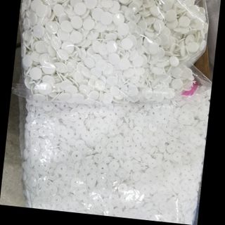 Nút làm nón bảo hộ mùa covid