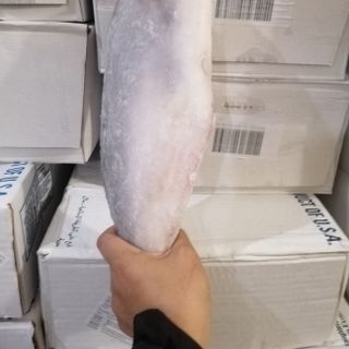 Cá basa nguyên con đông lạnh