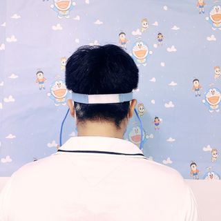 Kính chống dịch văn phòng.sản xuất theo yêu cầu màu sắc logo