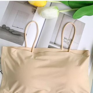 Áo bra đúc HAI DÂY, có đệm dáng nửa người