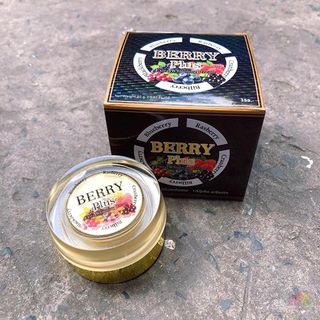 KEM TRỊ NÁM DƯỠNG TRẮNG BERRY PLUS