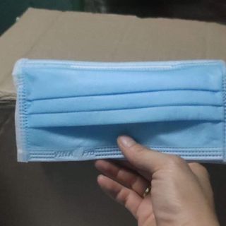 KHẨU TRANG Y TẾ 4 LỚP LOGO ĐẦY ĐỦ LOẠI XỊN