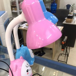 đèn học để bàn