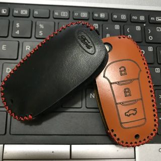 Bao da chìa khoá xe ford