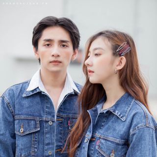 Áo khoác jean nam xanh trơn đậm