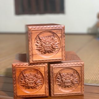 Hộp đựng trà đầu rồng