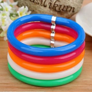 Vòng tay bút bi đẹp đủ màu vòng tay