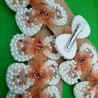 Kẹp tóc hạt