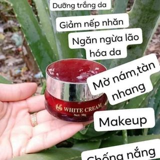 Kem dưỡng ẩm trắng da chống nắng cao cấp
