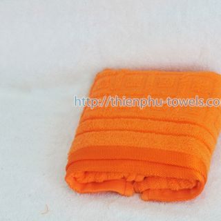 KHĂN TẮM JACQUARD CARO X424