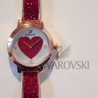 Đồng hồ thiên nga trái tim valentine