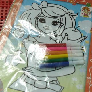 bộ tranh gồm 2 tờ tranh 19cm x 26cm kèm 4 cây bút lông giá 8k có nhiều mẫu tranh đẹp