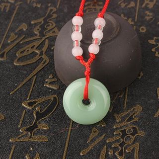 Dây chuyền phong thủy mặt đá rất nhiều mẫu. Giá sỉ 10k bao gồm dây và mặt. mẫu rất đẹp nha