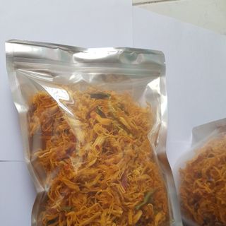 KHÔ GÀ LÁ CHANH