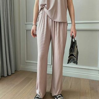 Set dài Modol bông tà lệch ống suông