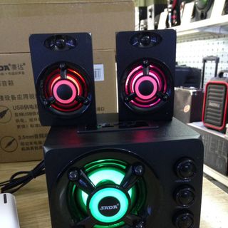 Loa máy tính 2.1 SADA D-208UBT có đèn led Game