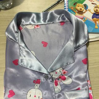 đồ bộ phi lụa sa tin quần dài ,tay ngắn nhiều bông