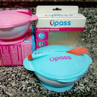 Bát ăn dặm chống đổ kèm thìa cảm ứng nhiệt Upass