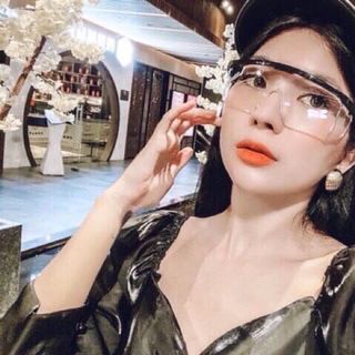 Kính bảo hộ trong suốt, gộng đen