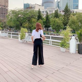 QUẦN ỐNG XUÔNG KHUY GIỮA HOT HIT