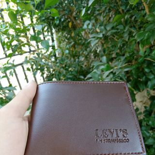 Bóp da nam tổng