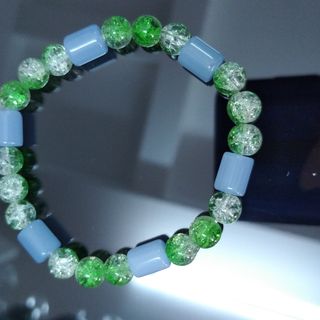 Chuỗi đeo tay đá tuyết 8li