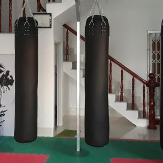 Bao cát đấm box 1m2 nhồi sẳn ( hàng loại cực bền , bảo hành 1 đổi 1)
