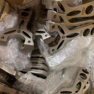 Ná cao su UFO inox 304