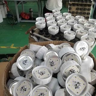 Bóng bulb led 15w , tích hợp công nghệ DOB. Giá bán buôn