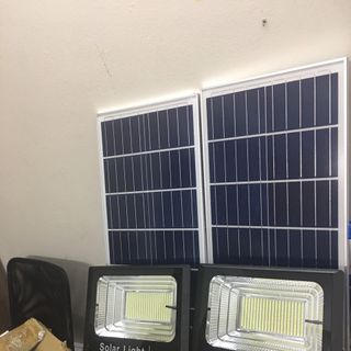 ĐÈN NĂNG LƯỢNG MẶT TRỜI CÔNG SUẤT 200W ĐÈN PHA