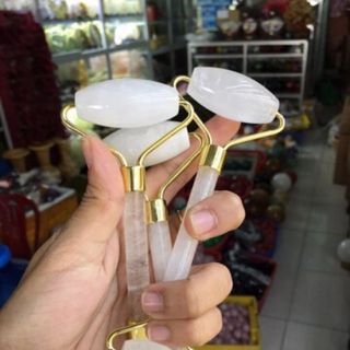 Cây lăn massage mặt đá tự nhiên