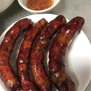 Lạp sườn và thịt hun khói