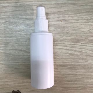 Chai nhựa nắp phun sương 100ml và 250ml giá sỉ