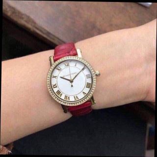 ĐỒNG HỒ MK NHÍ VIỀN HỘT