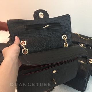 Túi đeo chéo classic vân rắn sang chảnh