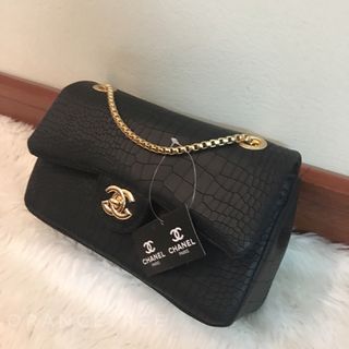 Túi đeo chéo classic vân rắn sang chảnh